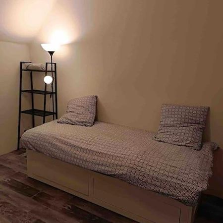 Апартаменты Studio Au Centre De Quimper 2Eme Et Экстерьер фото